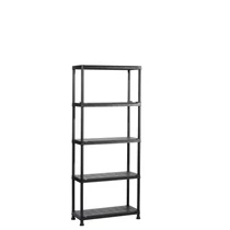 Öt polccal rendelkező fekete műanyag polcrendszer, 75 cm széles, strapabíró kialakítással és könnyen tisztítható felülettel. Ideális tárolási megoldás garázsokhoz vagy pincékhez, fehér háttéren fotózva.