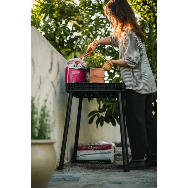 KETER ULTIMATE HORDOZHATÓ MUNKAASZTAL - Fekete