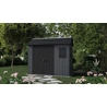 Műanyag kerti ház, NEWTON 2.0, 9x7,5 méretben, sötétszürke színben, moduláris kialakítással a kertrészben. Tágas belső tér, nem időjárásálló, dekoratív tetővel és kiváló tárolási lehetőségekkel.